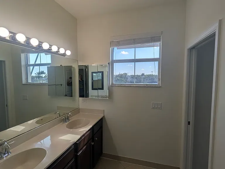 4153 Cascada Cir — Photo 9