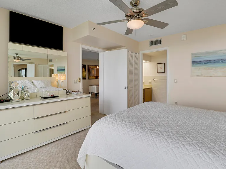 601 S Seas Dr #503 — Photo 23