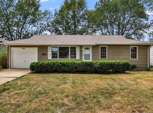 8712 Manchester Ave, Kansas City, MO 64138