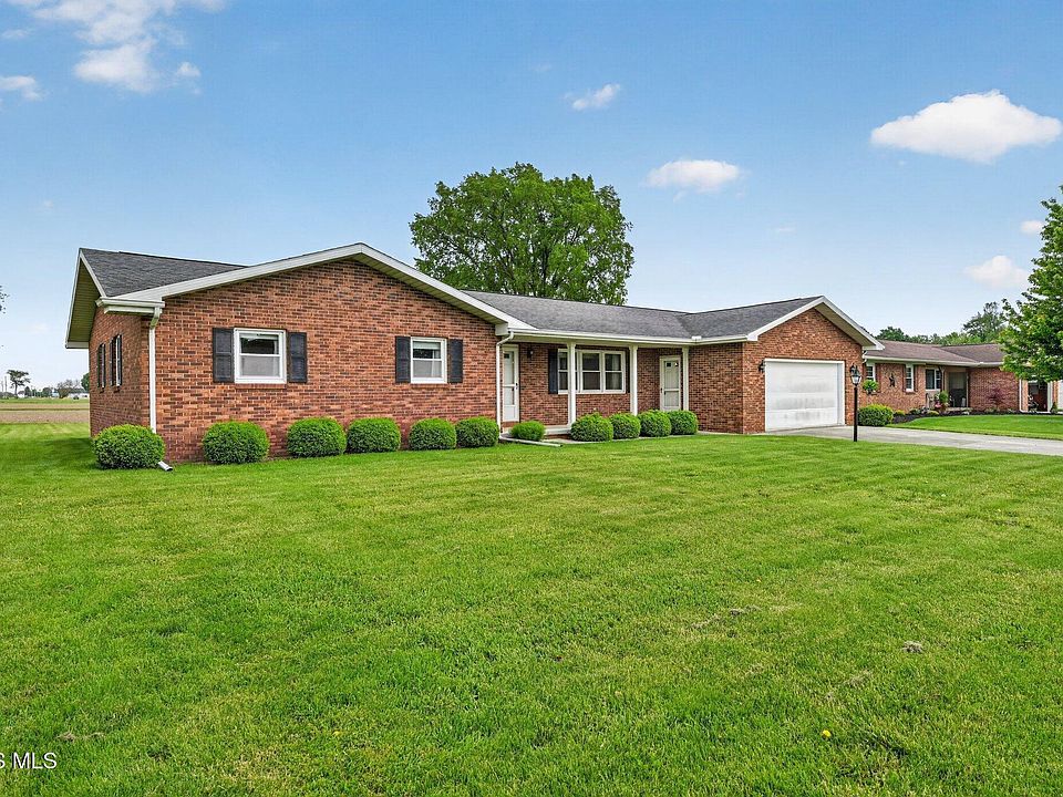 1st image of 755 Nickie Ln