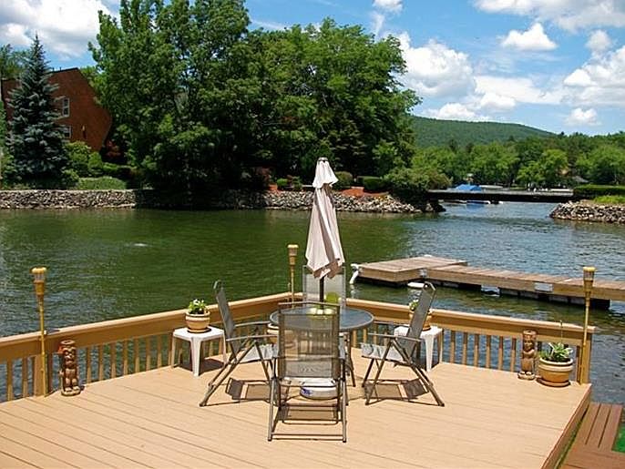 Enjoy your summer on Greenwood Lake!