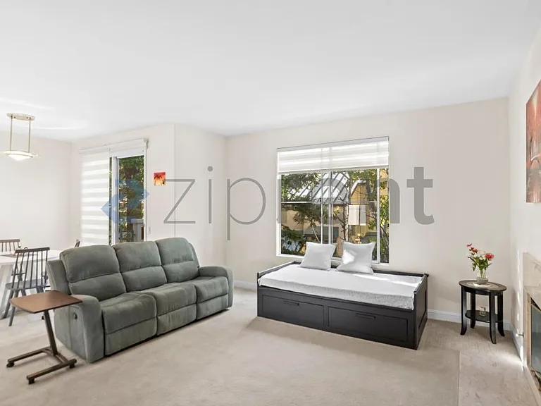 440 Navaro Pl #219 — Photo 7