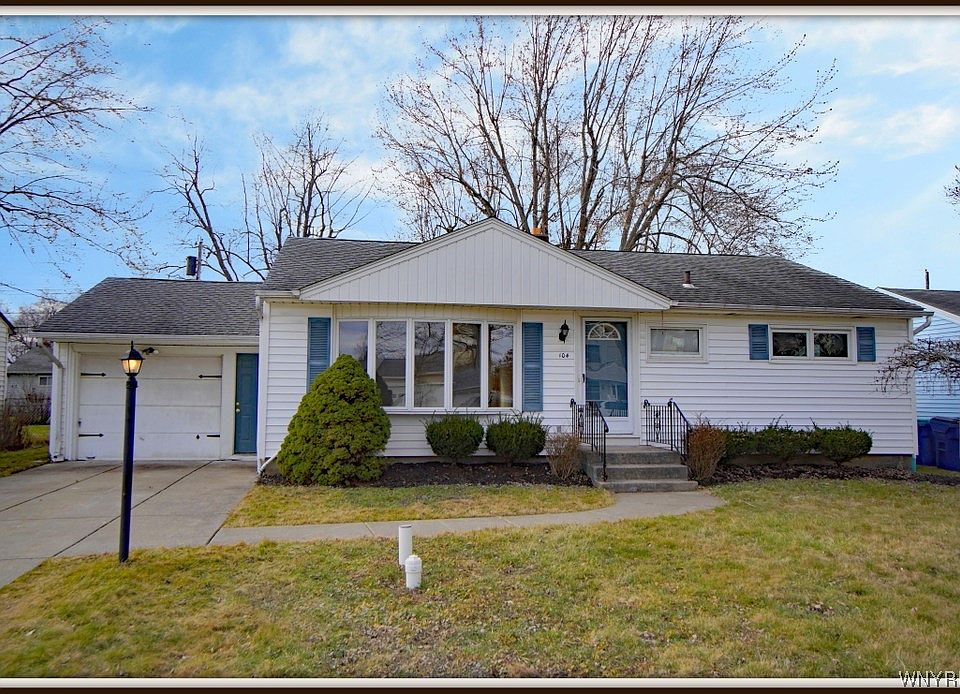 1st image of 104 Rosemont Dr