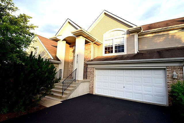 1st image of 4712 Riverwalk Dr #4712