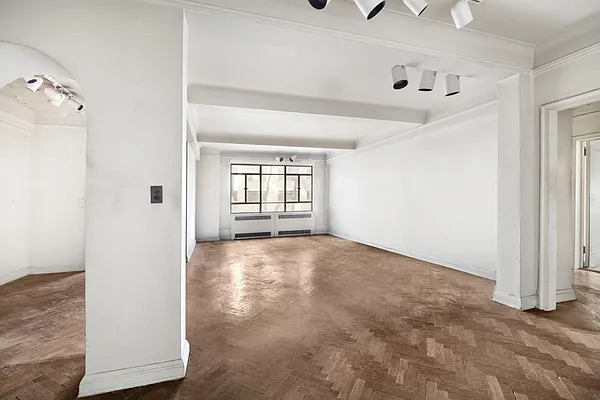 Sold by Compass | media 11