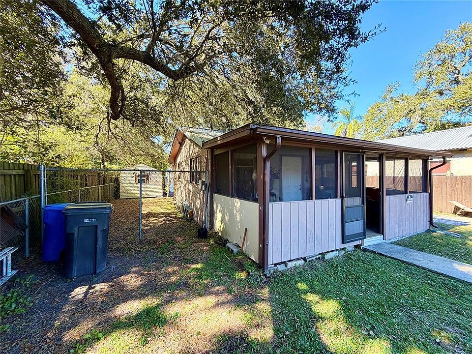 2318 Hibiscus Ave, Seffner, FL 33584 | MLS #W7882198 | Zillow