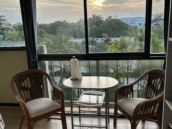 77 Crandon Blvd APT 5C, Key Biscayne, FL 33149