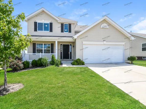 1650 Woods Mill Dr, Wentzville, MO 63385