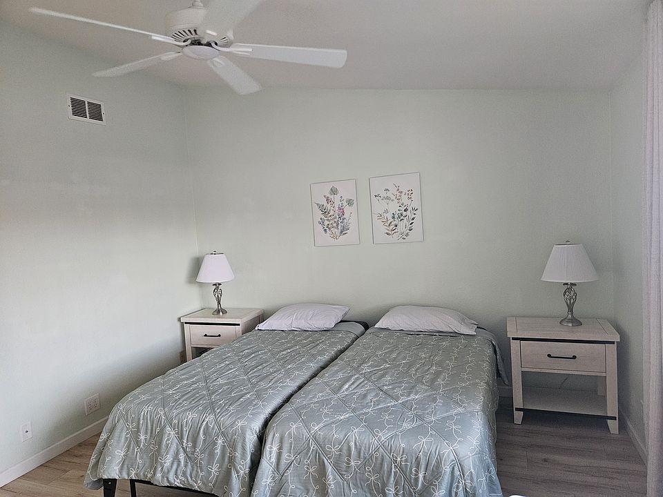 1st image of 4170 Porte De Palmas Unit 19