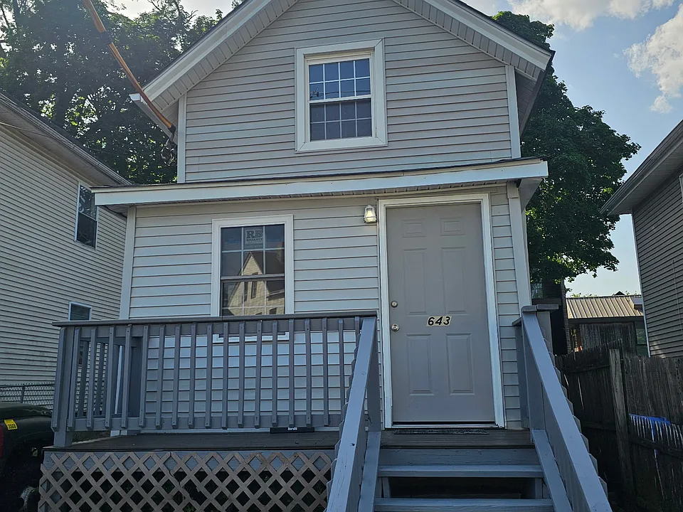 643 Washington Ave