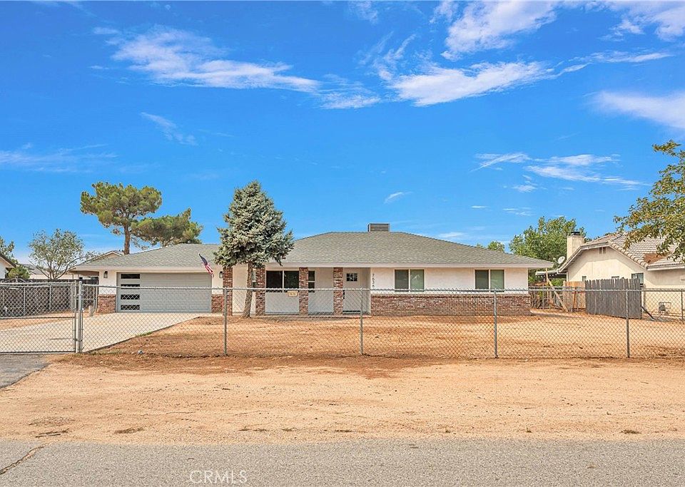 1st image of 7636 Langdon Ave