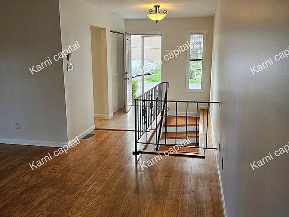 5th image of 8709 Olde Colony Trl APT 32