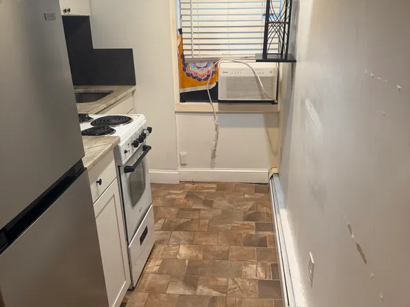 122 Quaker Path APT 6, Stony Brook, NY 11790