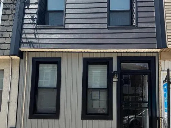 2620 Almond St, Philadelphia, PA 19125