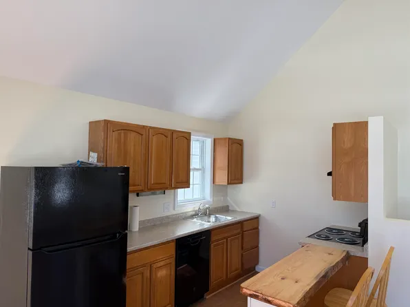 276 Fremont Rd, Chester, NH 03036