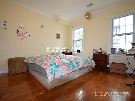 5th image of 222 Winchester St #222