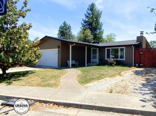 996 Robbie Way, Windsor, CA 95492