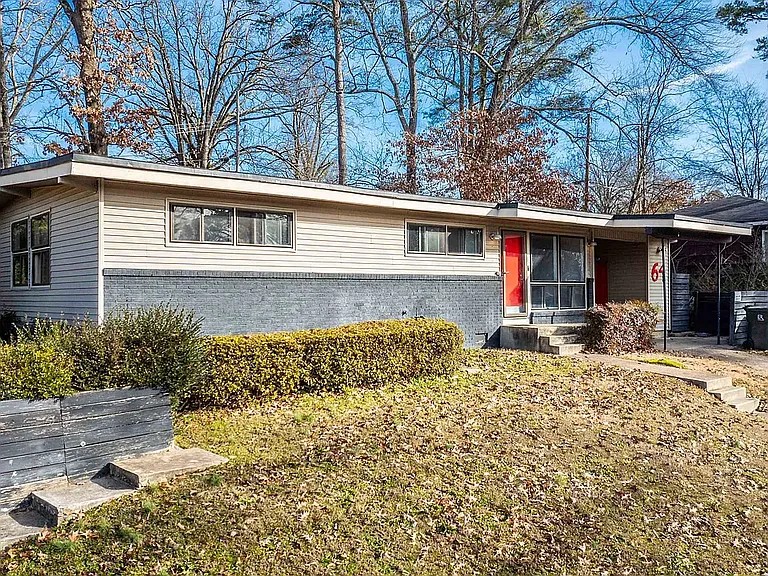 64 S Meadowcliff Dr — Photo 2