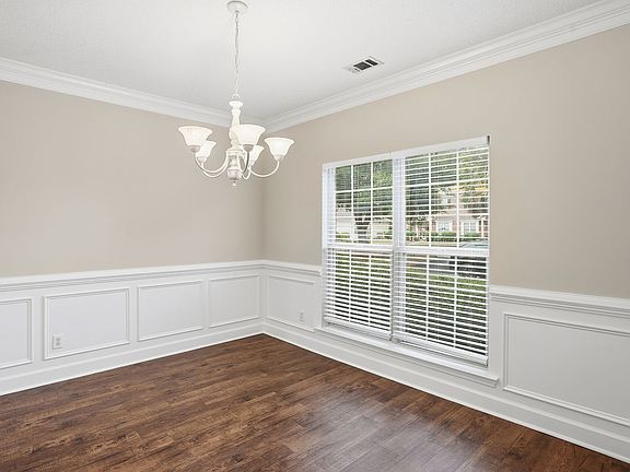 2nd image of 108 Coach House Sq Lot 329