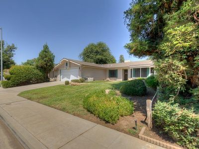 1155 Palo Alto Ave, Clovis, CA, 93612