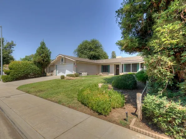 1155 Palo Alto Ave, Clovis, CA 93612