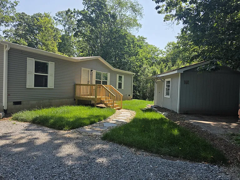 102 Aurora Vista Dr — Photo 2