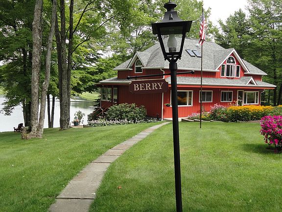 Walkway to residence
