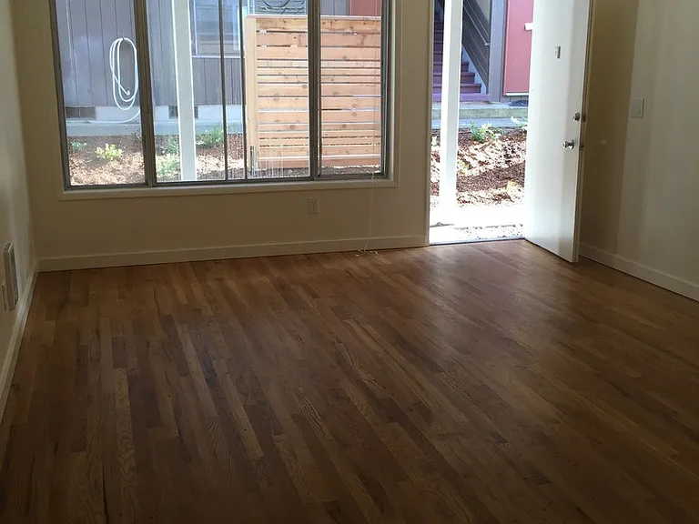 4041 SE Gladstone St — Photo 9