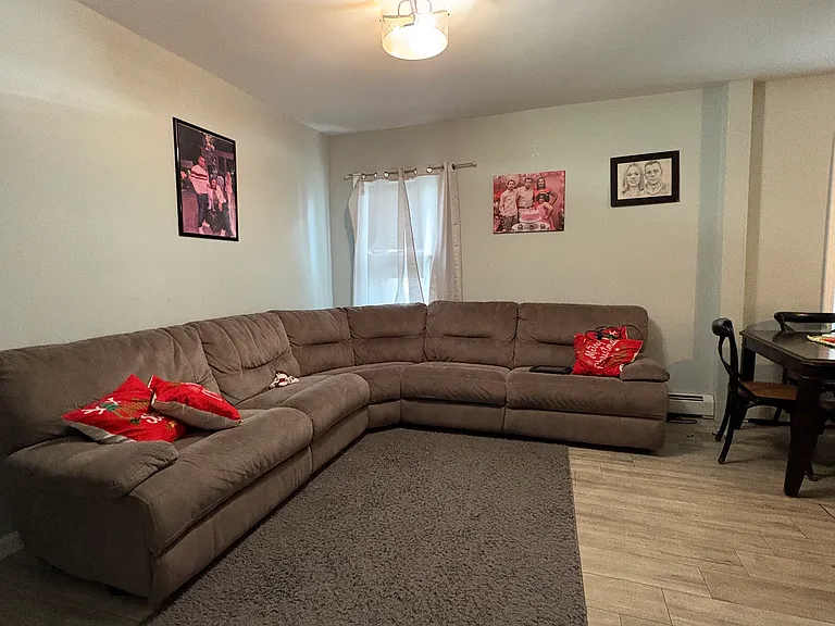 246-248 Providence St #1 — Photo 11