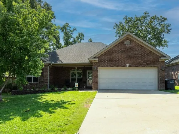 2008 Airborn Dr, Jacksonville, AR 72076