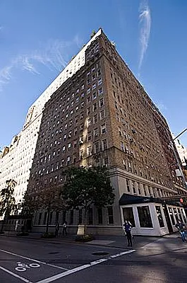 Sold by Barkoff Residential  | media 18