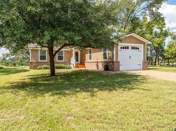 489 Miller St, Frankston, TX 75763