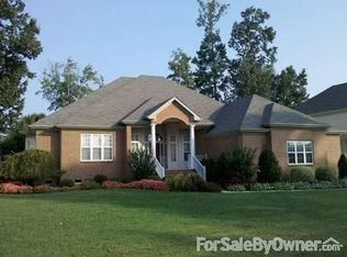 1304 Eaglestone Arch, Chesapeake, VA 23322