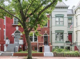 122 13th St SE, Washington, DC 20003