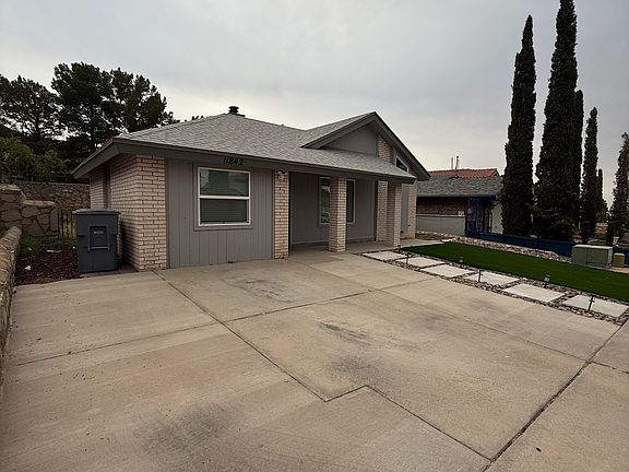2nd image of 11842 Priscilla Cir