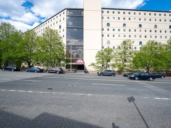 65 Lake Ave APT 508, Worcester, MA 01604