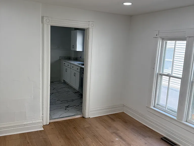 29 Mechanic St #1 — Photo 6