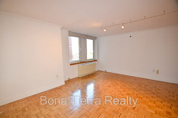 Rented by Bona Tierra | media 10