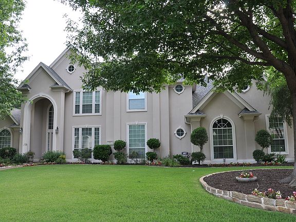 5th image of 604 Dominion Dr