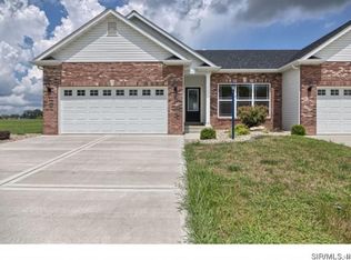 203 Wrigley Field Dr, Bethalto, IL 62010