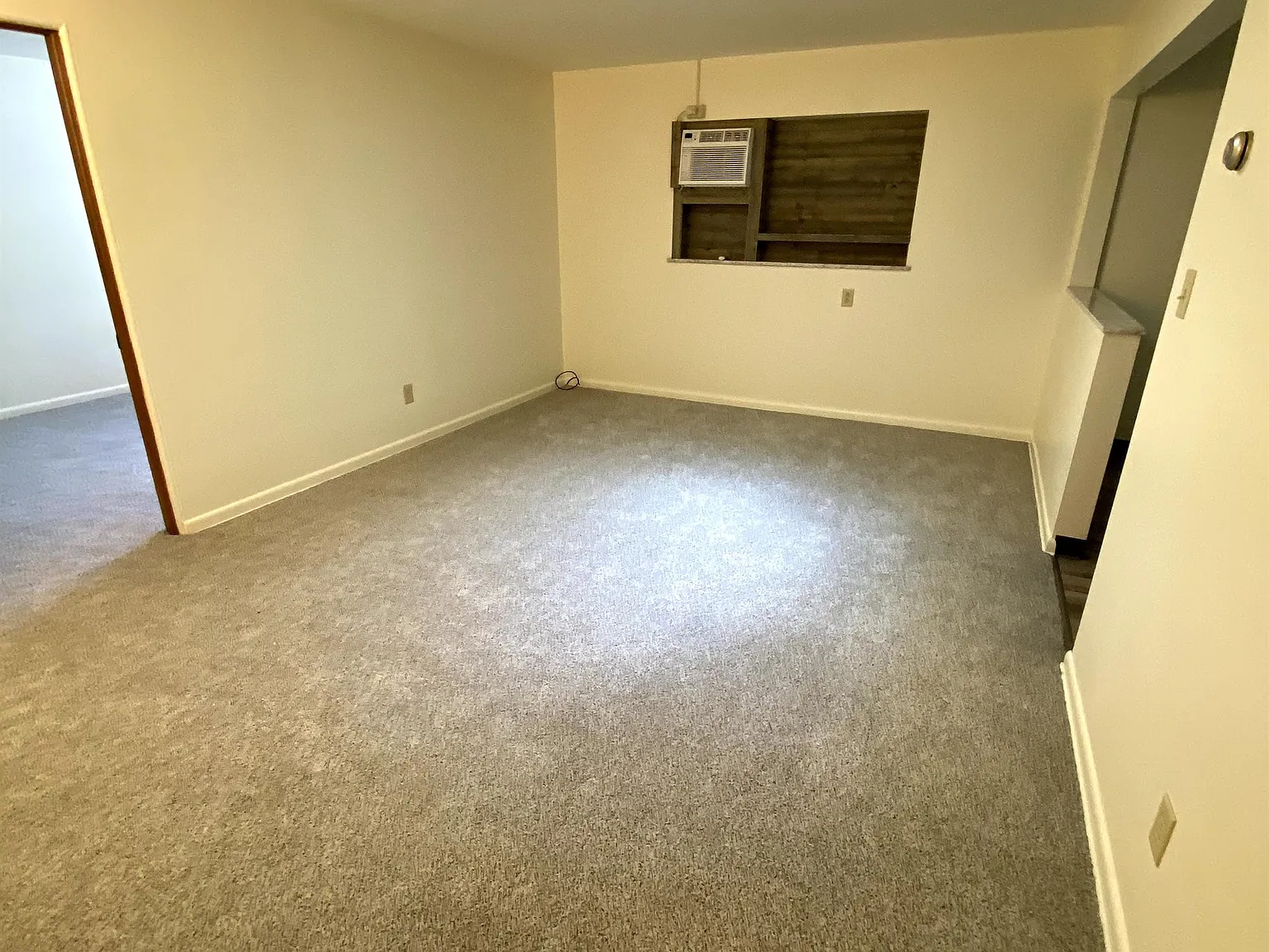 100 3rd Avenue - 2 — Photo 3