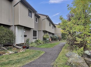 360 Woodfield Dr, Ottawa, ON K2G3W9