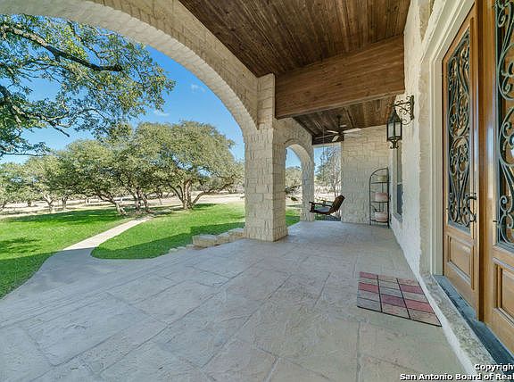 3rd image of 462 San Marcos Trl