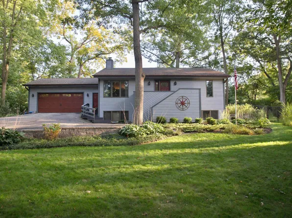 4336 E Wood Trl, Beloit, WI 53511