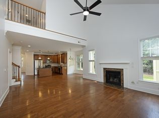 138 Aisling Ct, Cary, NC 27513