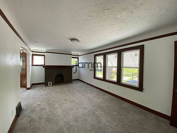 4th image of 3937 W 157th St