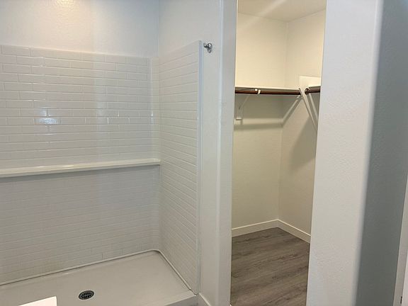 5th image of 36605 W Mondragone Ln