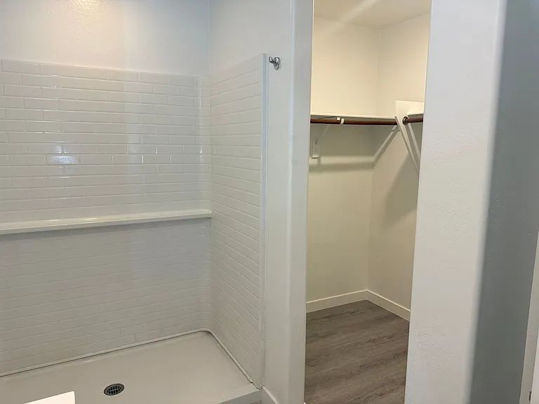 36605 W Mondragone Ln — Photo 5