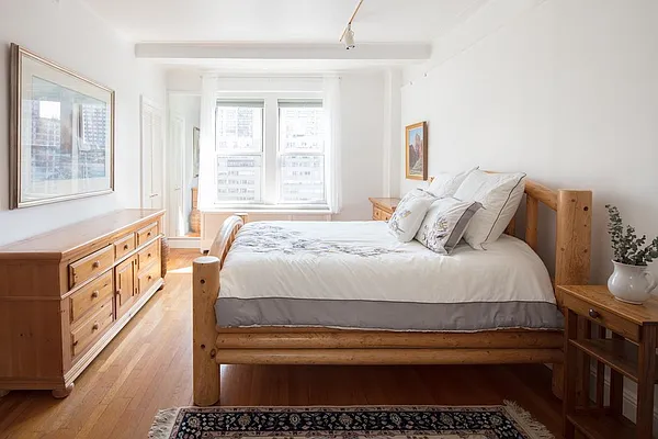 Sold by Prevu Real Estate, LLC | media 20