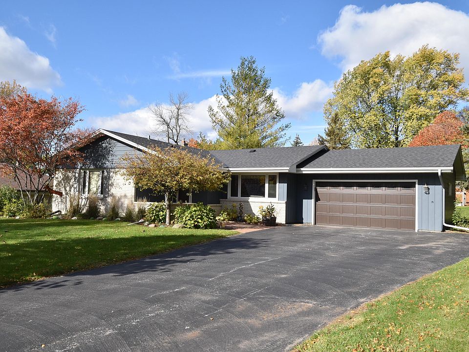 1st image of 10532 Parklane Ct